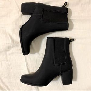 Jeffrey Campbell Play, black rain booties